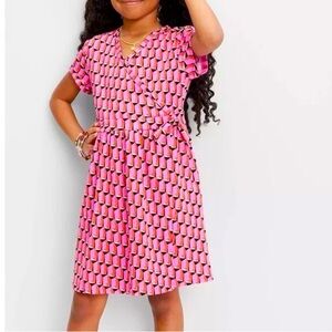 NWOT DIANE VON FURSTENBERG Kids' Short Sleeve Modern Geo Faux Wrap Dress - Large